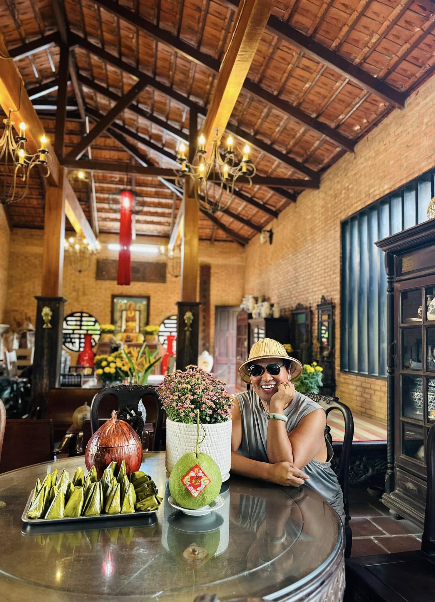 Sao nam Vbiz gây sốc khi đăng hiện trường tai nạn kinh hoàng: Ô tô lăn nhiều vòng, rơi xuống vực sâu 40m, đội cứu hộ bất lực- Ảnh 6. Sao nam Vbiz gây sốc khi đăng hiện trường tai nạn kinh hoàng: Ô tô lăn nhiều vòng, rơi xuống vực sâu 40m, đội cứu hộ bất lực- Ảnh 6.