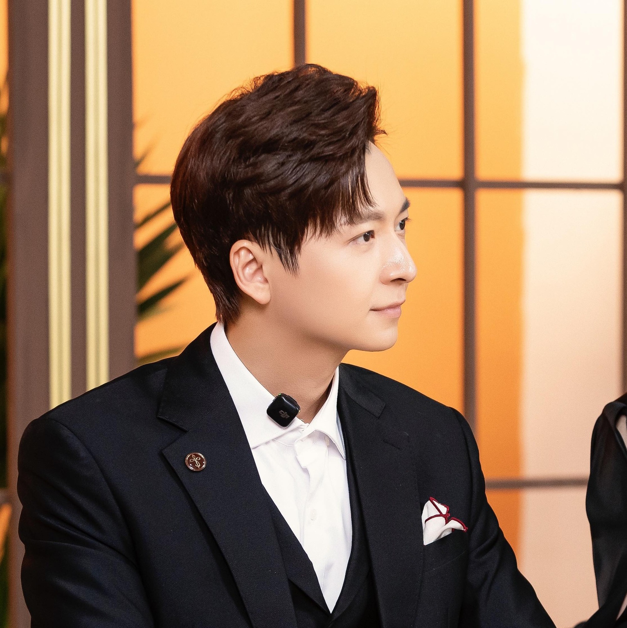 NÓNG: Ngô Kiến Huy và quản lý 12 năm mâu thuẫn chuyện tiền bạc, nam ca sĩ đăng đàn yêu cầu đối chất!- Ảnh 4.