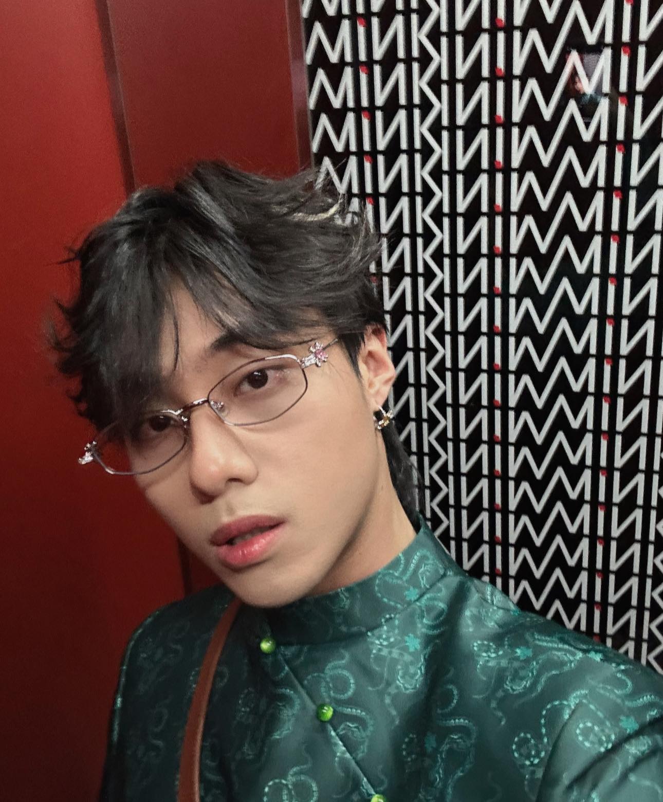 Chấn động bài Chấn động bài