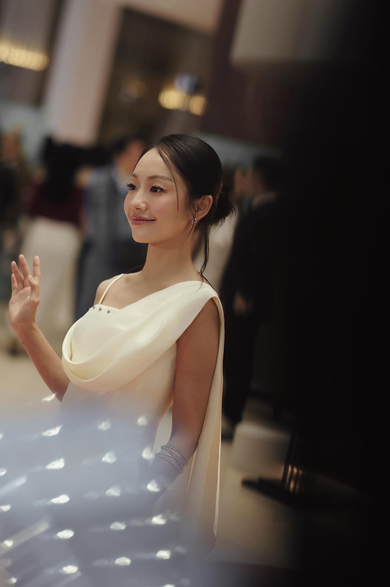 Mỹ nhân Việt U30 mà “mặt non choẹt” như mới 15, cưa sừng làm nghé vậy là đủ wow rồi đó!- Ảnh 4.