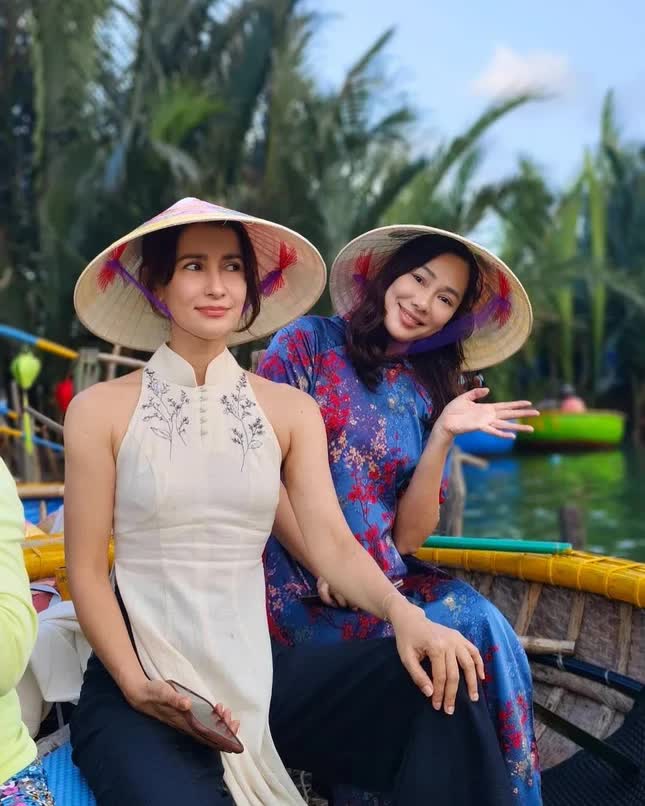 Công chúa giải trí Thái Lan đến Hội An- Ảnh 3. Công chúa giải trí Thái Lan đến Hội An- Ảnh 3.