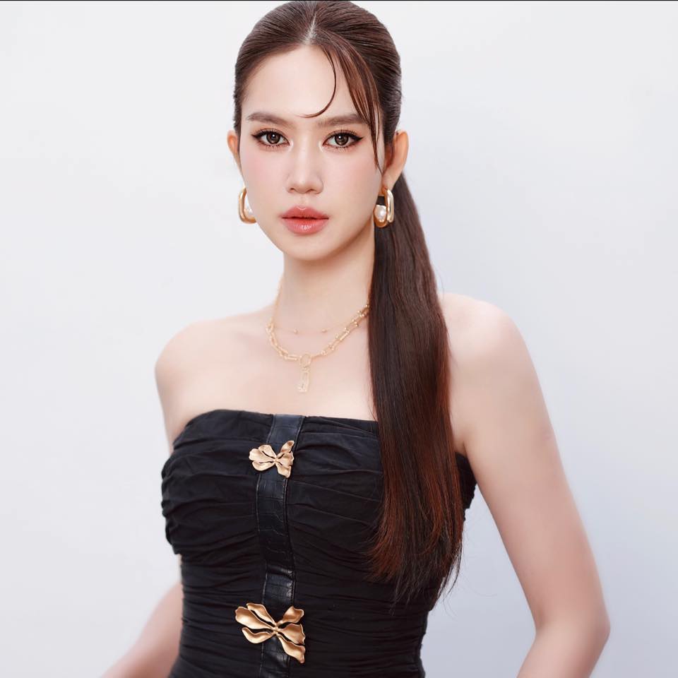 Mỹ nhân Việt sở hữu biệt thự 40 tỷ, làm chủ 4 công ty, xuất hiện vài giây ở Lật Mặt 8 vẫn bùng nổ visual- Ảnh 10.