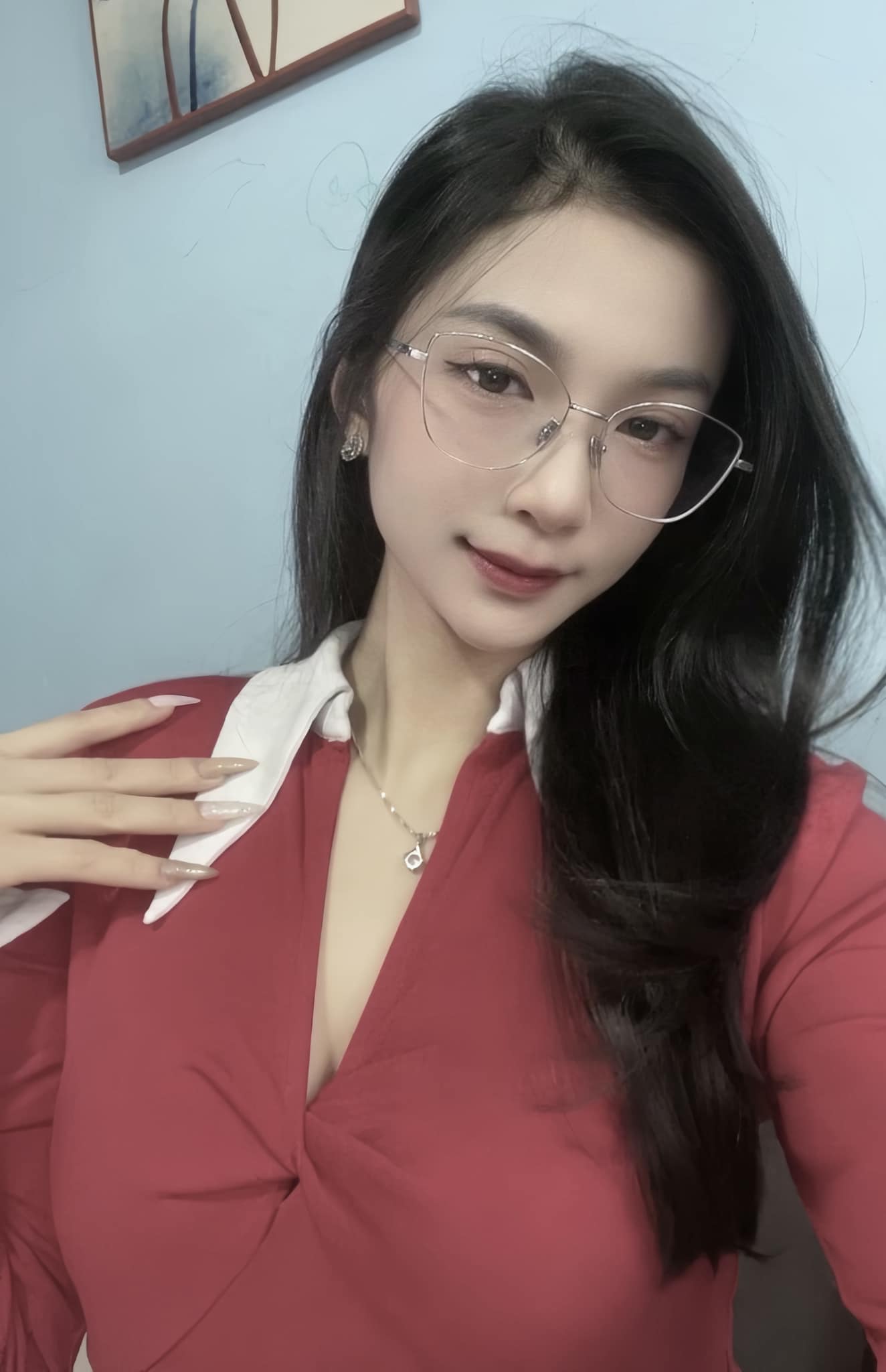 Thông tin cá nhân bị kẻ gian xuyên tạc méo mó, phục vụ cho mục đích xấu, gái xinh bức xúc nổi đóa- Ảnh 2. Thông tin cá nhân bị kẻ gian xuyên tạc méo mó, phục vụ cho mục đích xấu, gái xinh bức xúc nổi đóa- Ảnh 2.