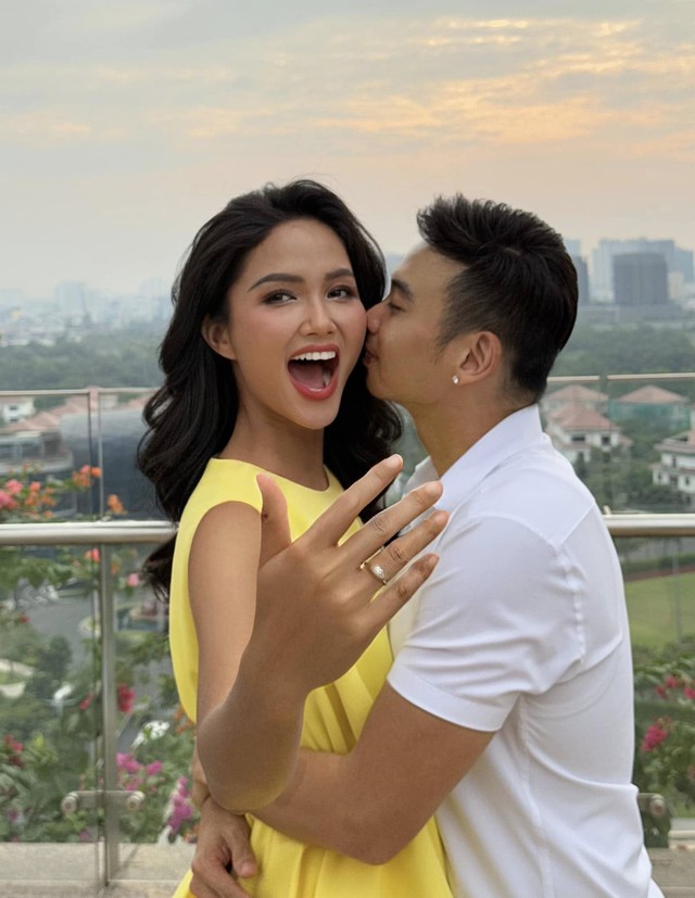 HOT: Hoa hậu H'Hen Niê được HOT: Hoa hậu H'Hen Niê được