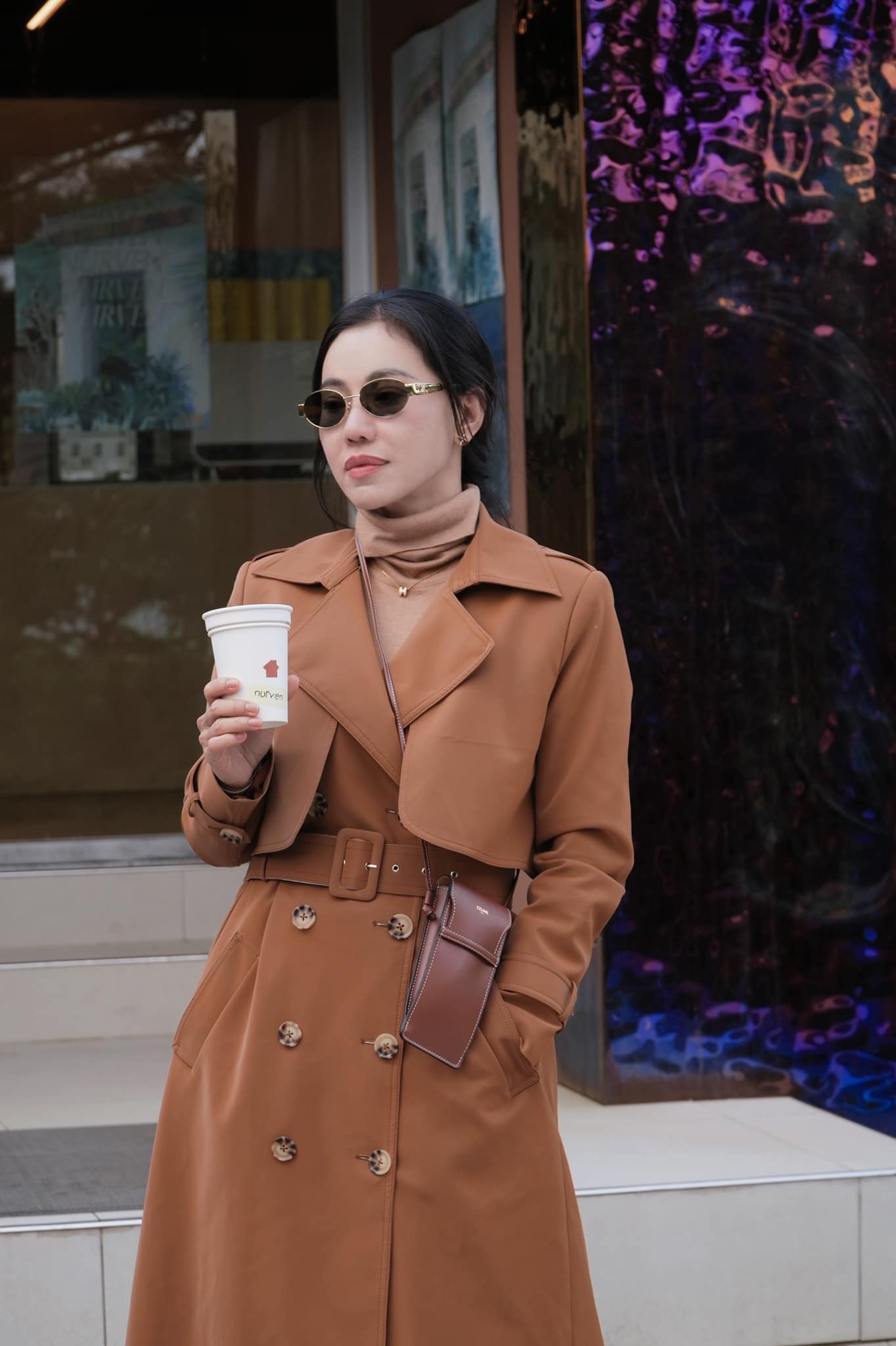 Hoa hậu Đỗ Hà rời Sen Vàng, bà trùm hoa hậu lên tiếng,