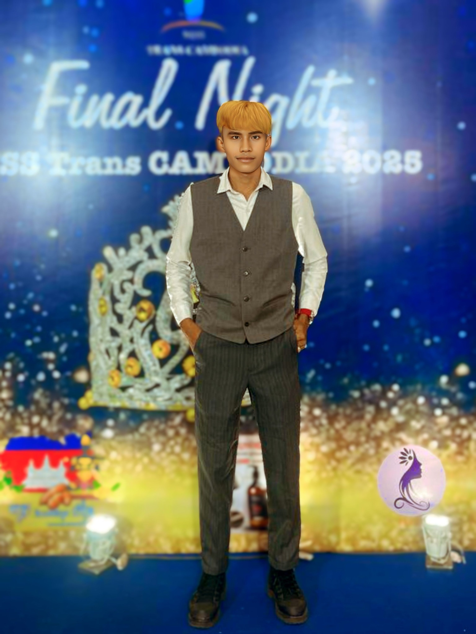 Thí sinh Top 10 Nam vương Campuchia đang gây “bão mạng” là ai?- Ảnh 5. Thí sinh Top 10 Nam vương Campuchia đang gây “bão mạng” là ai?- Ảnh 5.