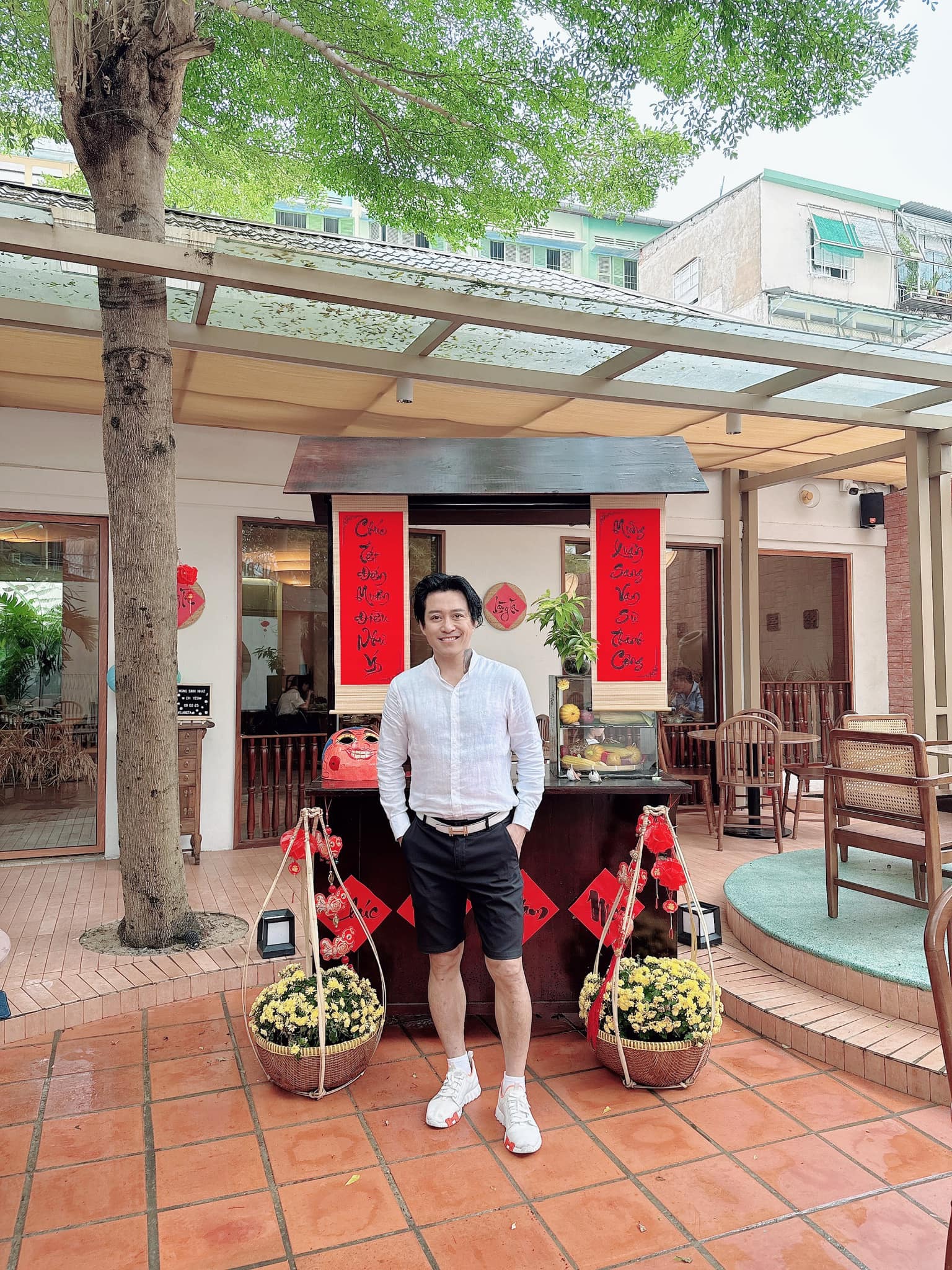 Nam ca sĩ yêu 5 mỹ nhân đình đám showbiz Việt, U50 viên mãn bên bợ hot girl kém 12 tuổi giàu có- Ảnh 8.