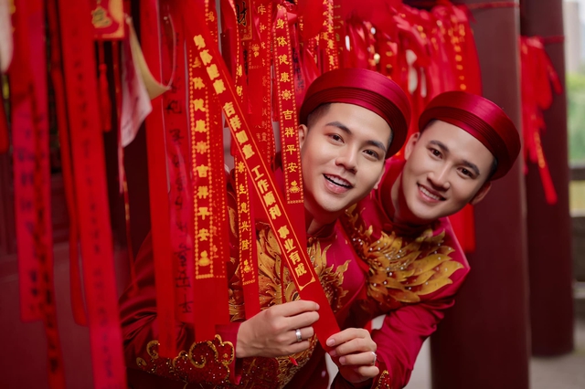 Sao nam được chồng tổ chức sinh nhật hoành tráng: Tặng vòng kim cương sáng chói mắt, phát cẩu lương tới tấp- Ảnh 3.