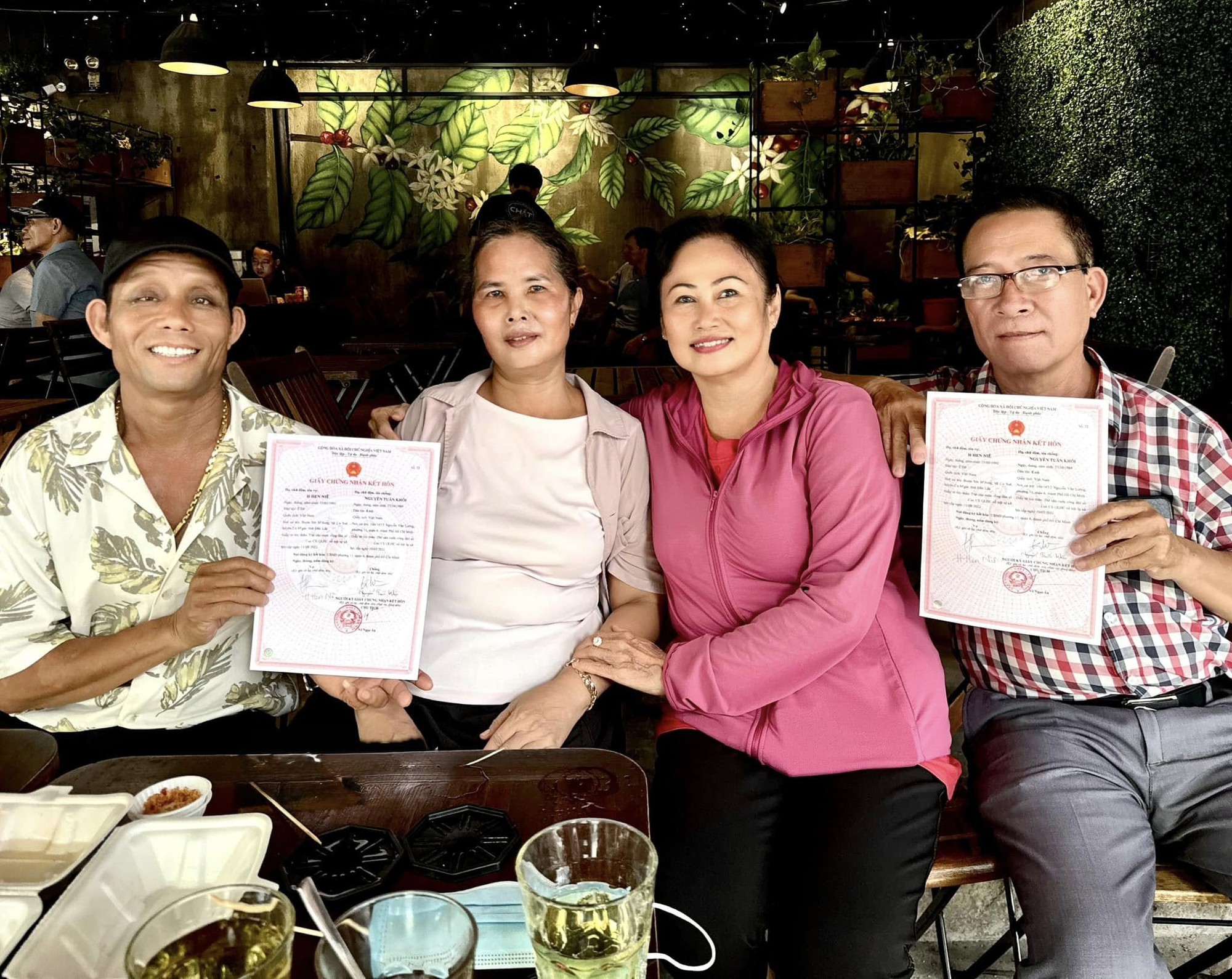 Nàng hậu số 1 Vbiz nghi đã bí mật tổ chức lễ hỏi ở quê, để lộ 1 sơ hở sau nửa năm giấu kín?- Ảnh 3.