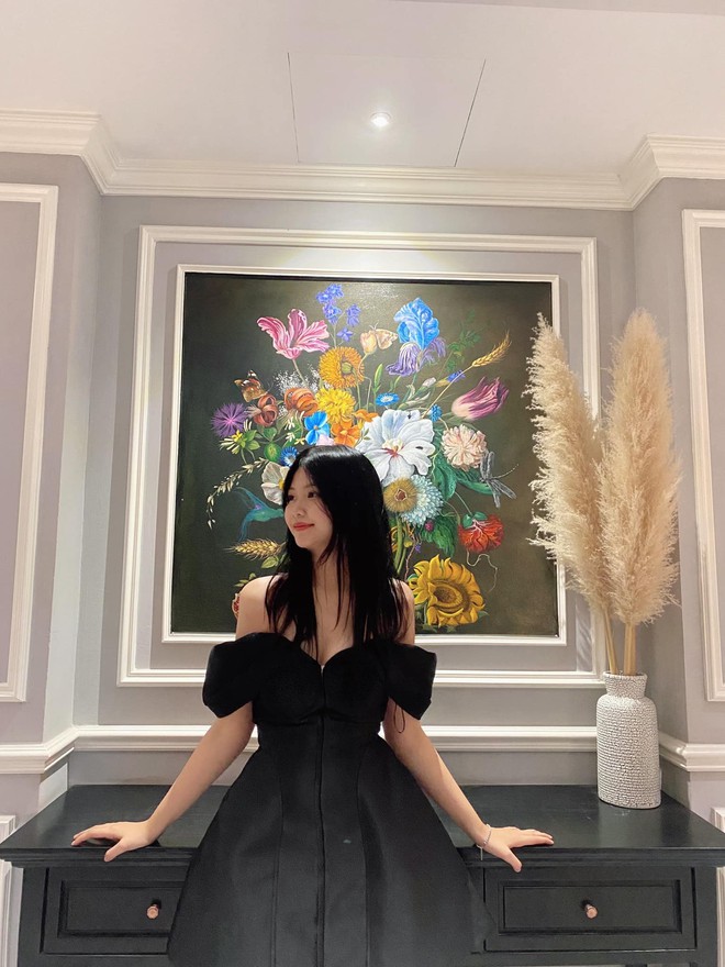 Thí sinh Hoa hậu Việt Nam được giám khảo khen xinh như búp bê- Ảnh 19.