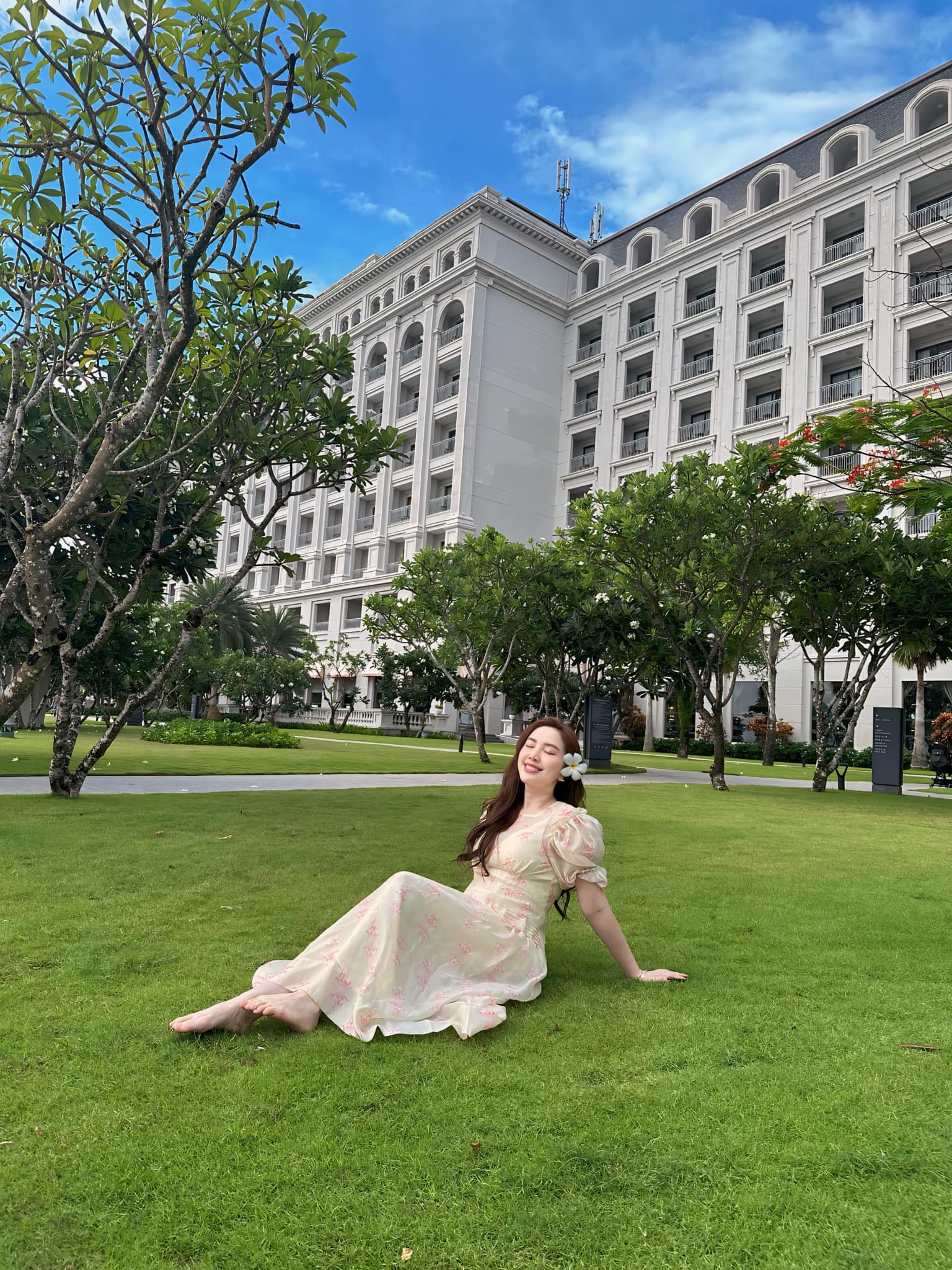 Nữ nghệ sĩ sở hữu biệt thự 2 mặt tiền ở TP.HCM, được đại gia chiều như công chúa, U40 đẹp căng tràn- Ảnh 6. Nữ nghệ sĩ sở hữu biệt thự 2 mặt tiền ở TP.HCM, được đại gia chiều như công chúa, U40 đẹp căng tràn- Ảnh 6.