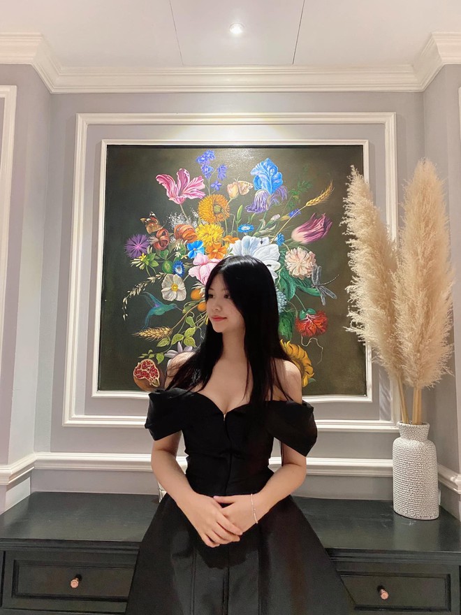 Thí sinh Hoa hậu Việt Nam được giám khảo khen xinh như búp bê- Ảnh 20.