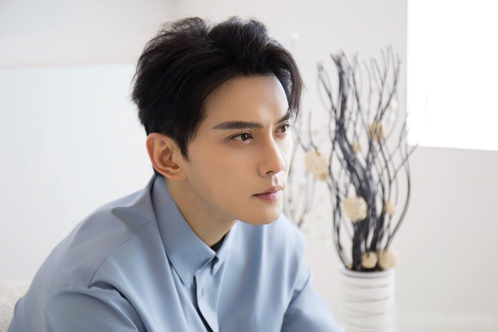 Mỹ nam hạng A vừa tái xuất đã bị mắng tả tơi khắp MXH: