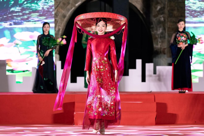 Sắc vóc cô gái phải đo nhân trắc học lâu nhất ở Hoa hậu Việt Nam 2024- Ảnh 14.