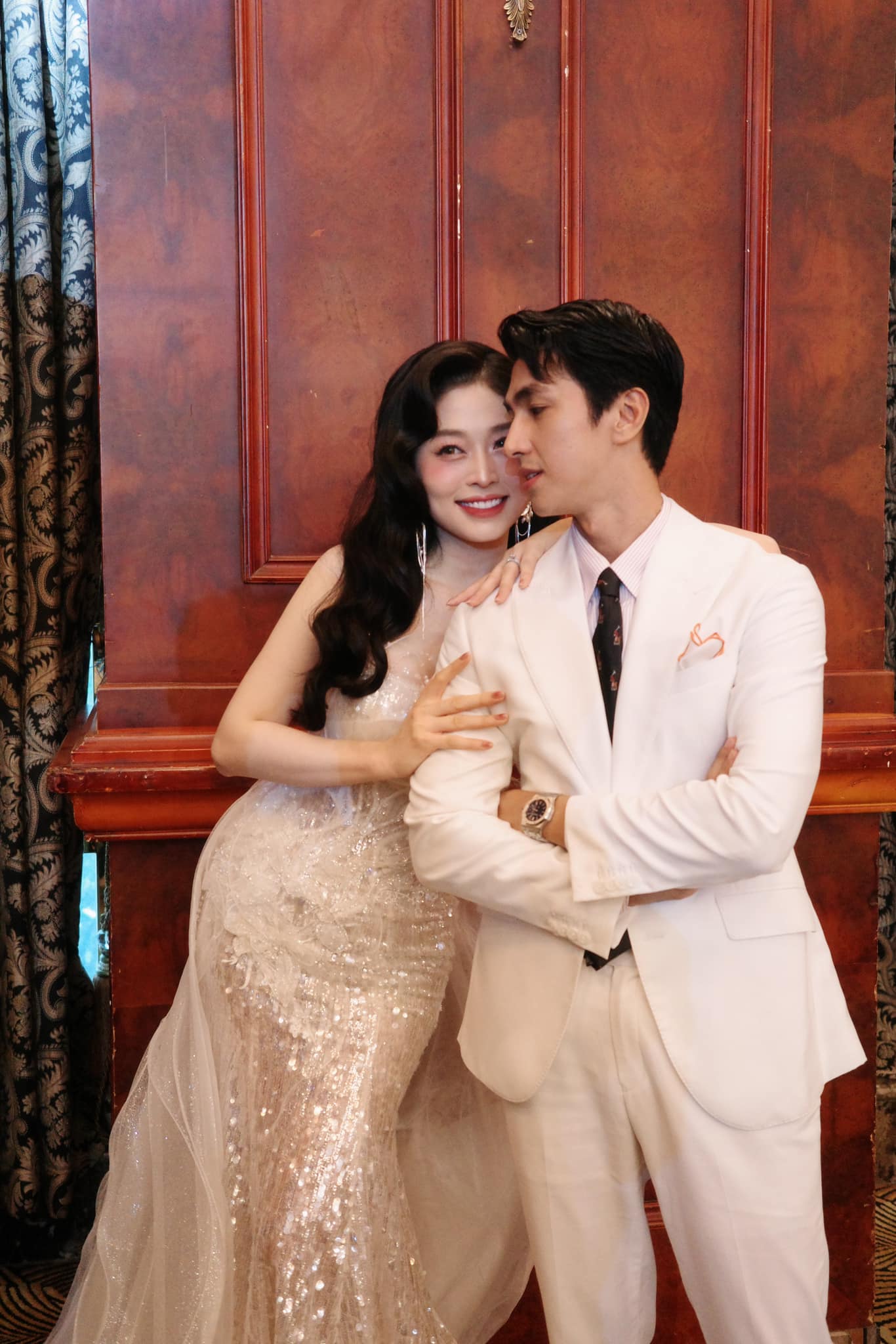 Đoạn trích xuất camera 1,5 triệu người xem phơi bày hôn nhân kỳ lạ của đôi vợ chồng Á hậu - diễn viên hot Vbiz- Ảnh 6.