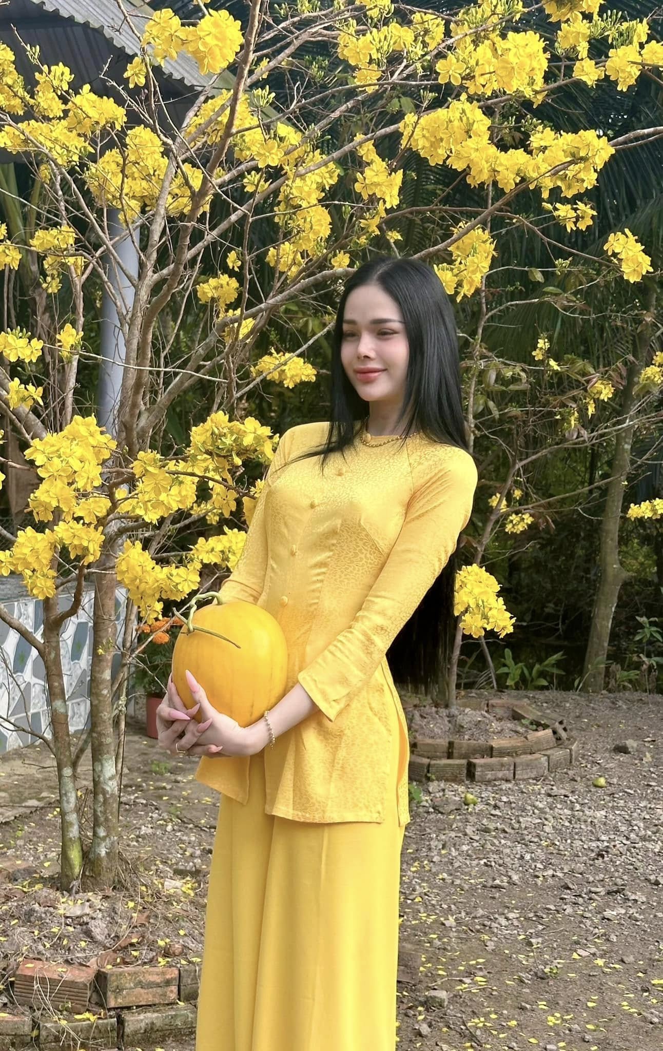 Tân Miss International Queen Vietnam Hà Tâm Như: Body