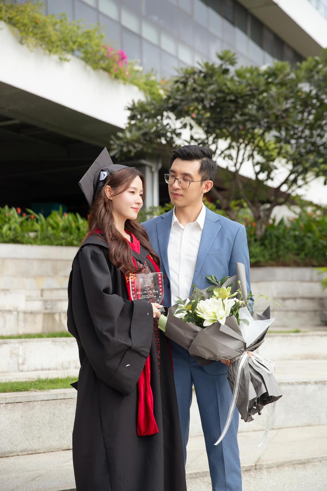 Nữ nghệ sĩ sở hữu biệt thự từ TP.HCM đến Khánh Hòa, U40 đẹp như 20, được thiếu gia kém tuổi cưng chiều- Ảnh 3. Nữ nghệ sĩ sở hữu biệt thự từ TP.HCM đến Khánh Hòa, U40 đẹp như 20, được thiếu gia kém tuổi cưng chiều- Ảnh 3.