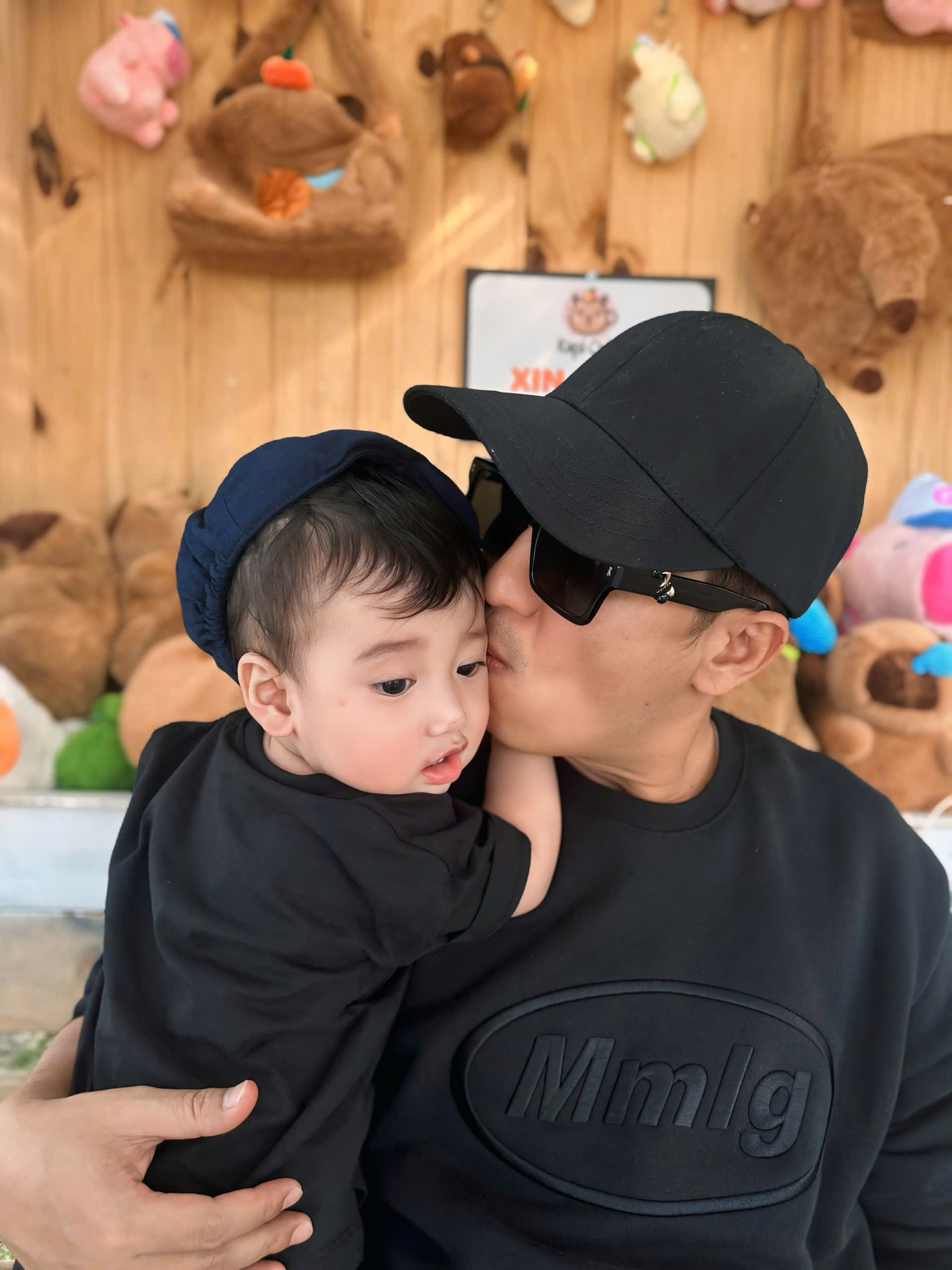 Trường Giang công khai ảnh rõ nét dung mạo con trai- Ảnh 3.