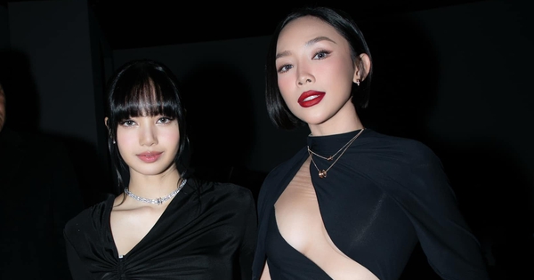 Mỹ nhân Việt "lấn lướt" Lisa (BLACKPINK) khi đọ sắc, được Taylor Swift ôm khen 1 câu mà sĩ tới nóc 48110503011881606226662516262080106076881689n 1759392811215 17593928121901247403006 92 0 950 1638 crop 1759393026394580463243jpg