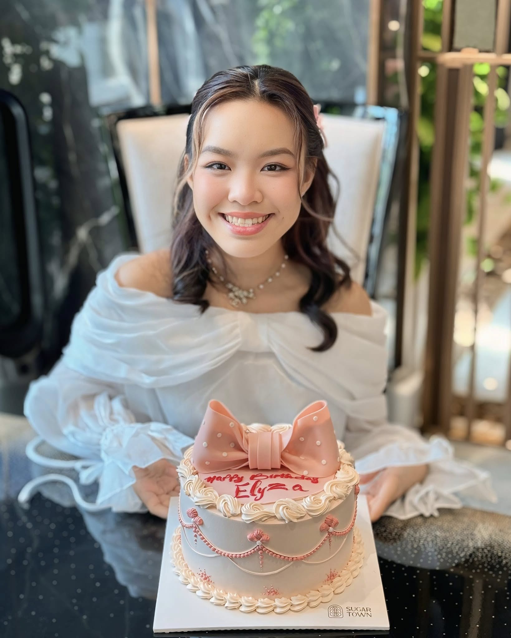 Ái nữ ít lộ diện của diễn viên hài Việt Hương: 16 tuổi cao vượt trội mẹ, không chỉ học giỏi mà còn rất xinh xắn- Ảnh 5.