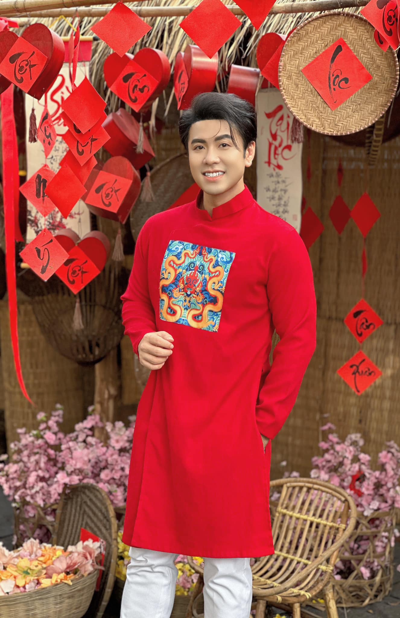 Sao nam Vbiz gánh nợ 16 tỷ đồng giúp bạn, nay trùng tu nhan sắc đến nhận không ra- Ảnh 4.