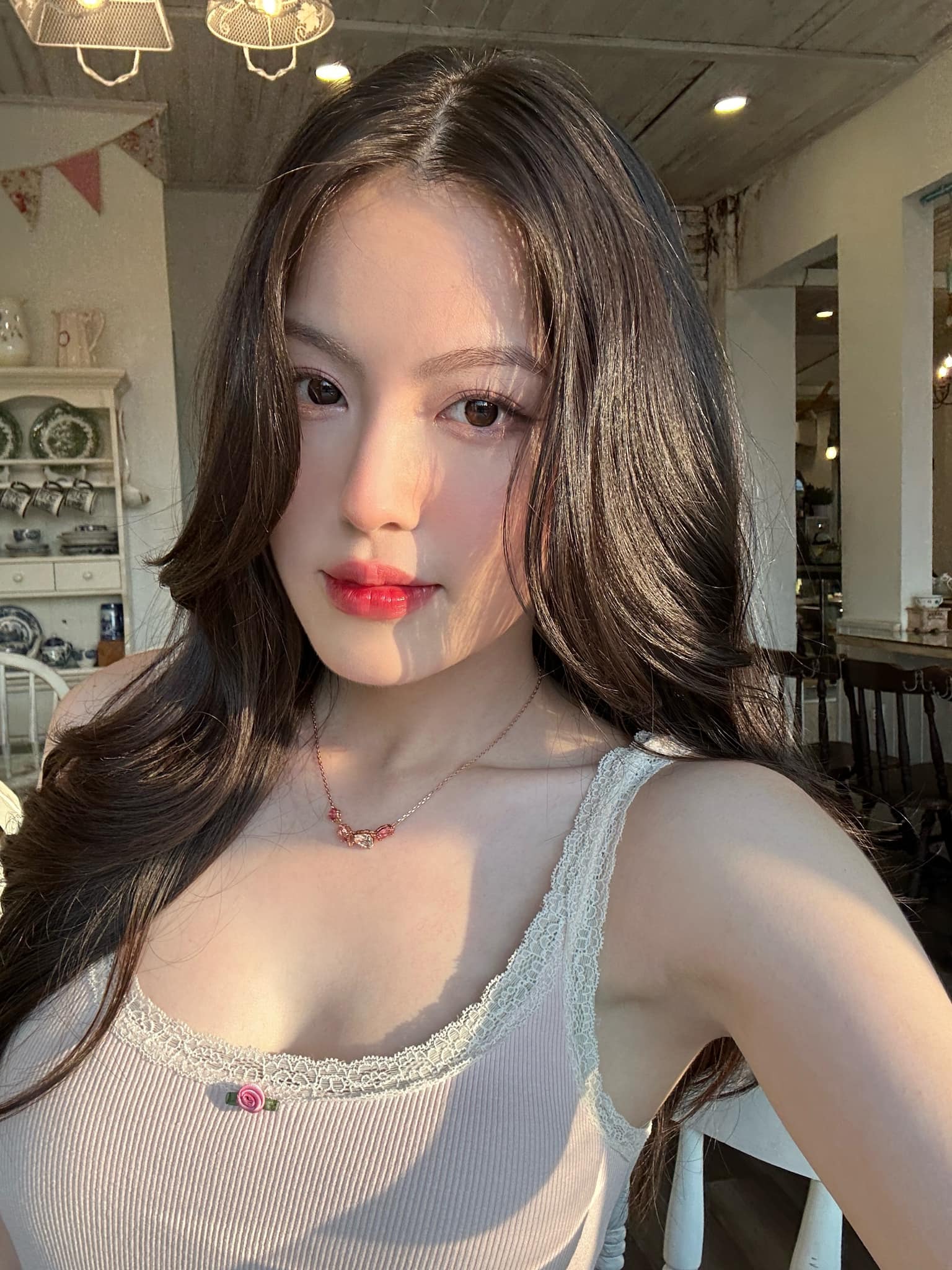 Hot girl Babyboo liên tục tung ảnh