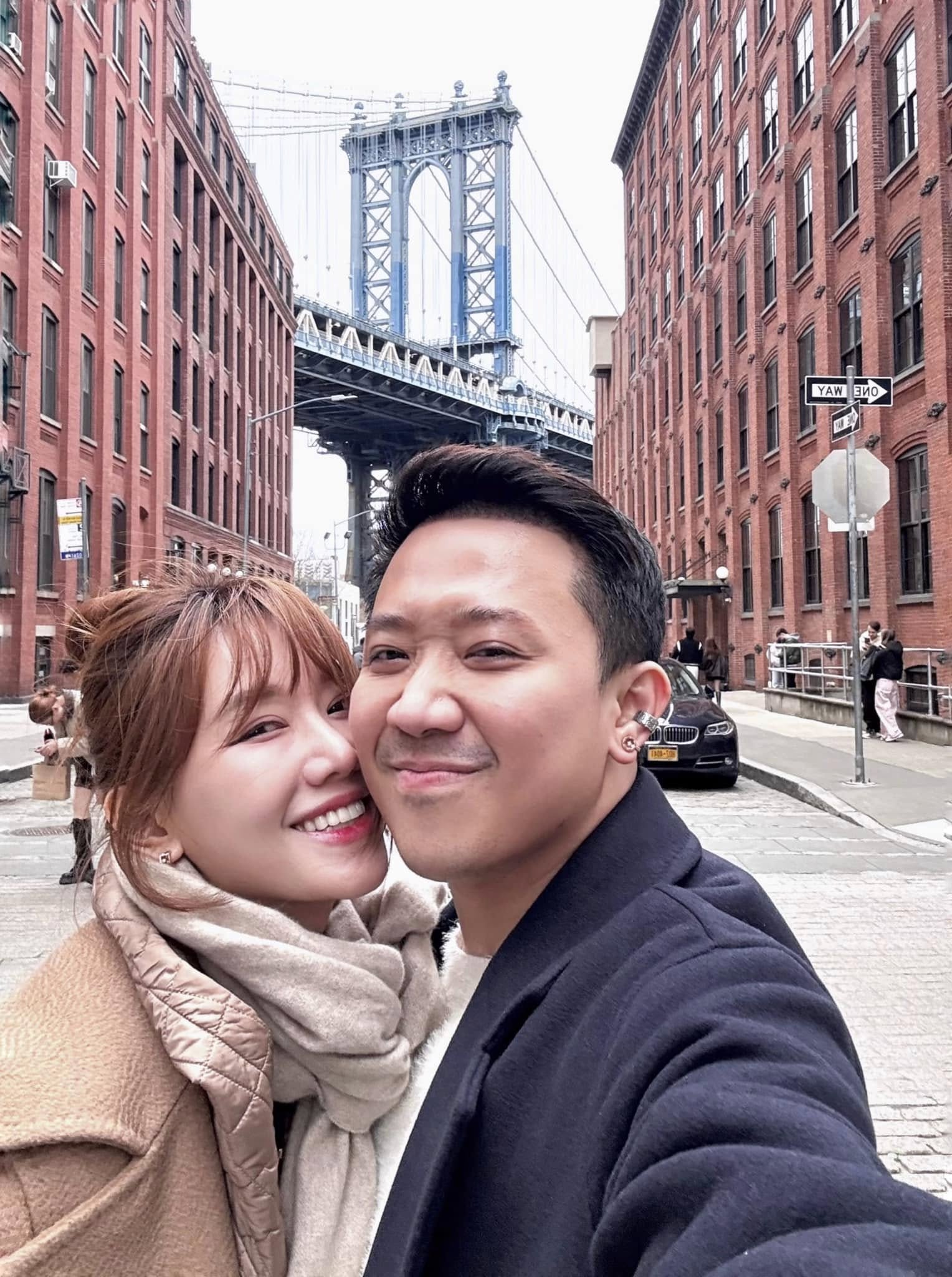 Hari Won - Trấn Thành bị phát hiện hành động lạ lúc nửa đêm, 1 sao Việt nói ngay: