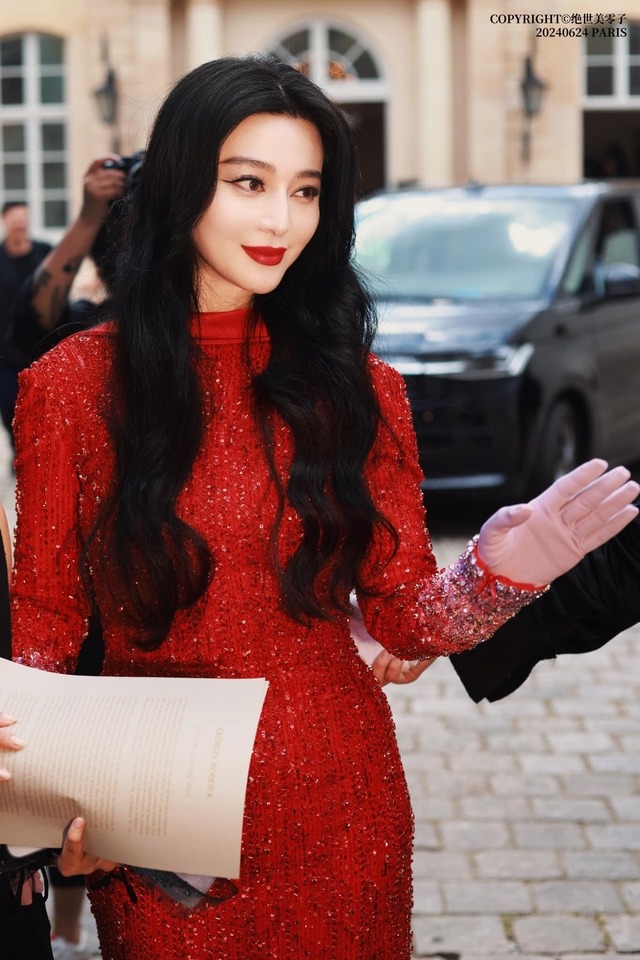 Cùng phạm tội tày đình, tại sao