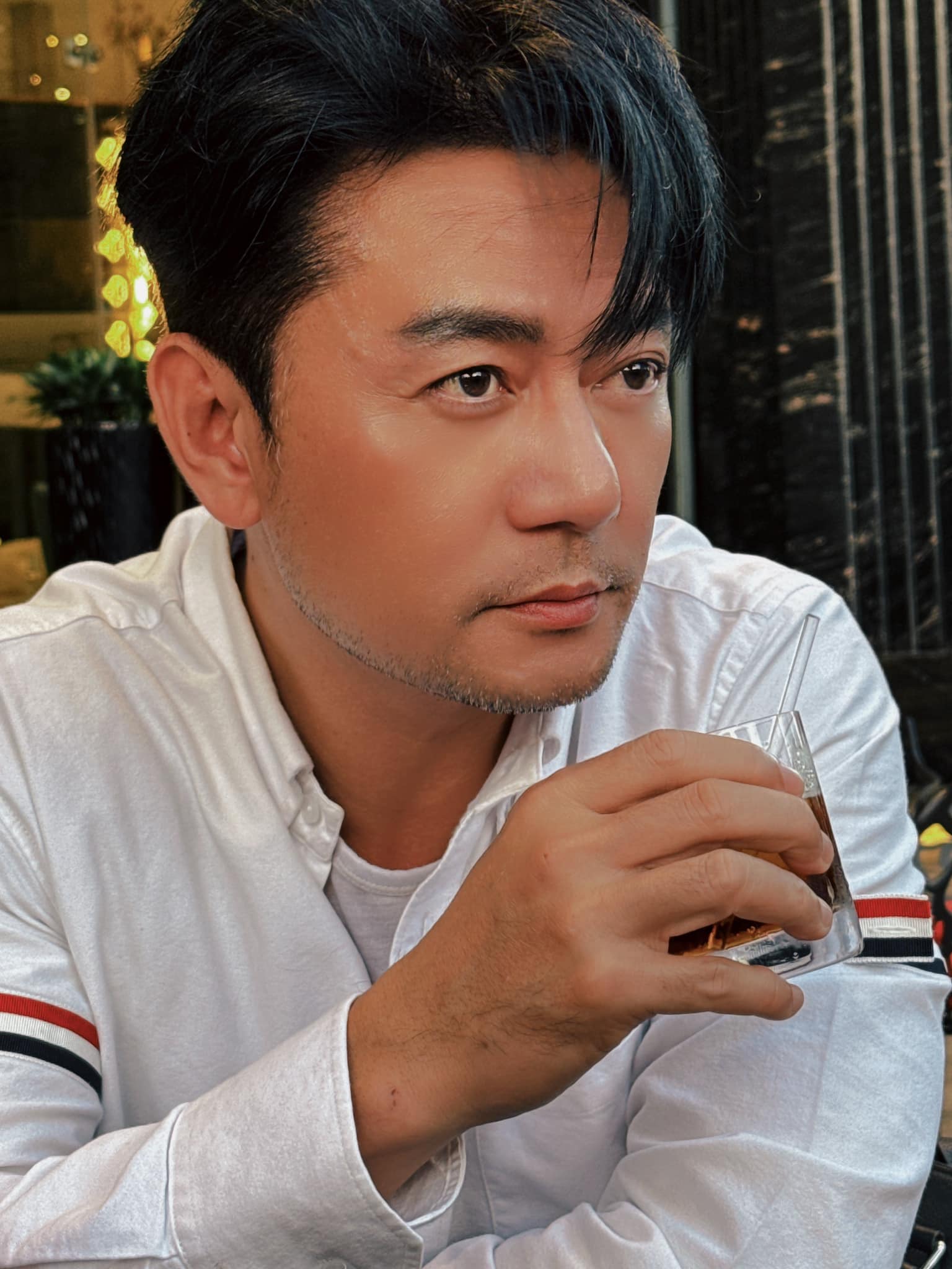 "Vua quảng cáo" 30 giây kiếm 1,5 tỷ đồng: Bỏ Mỹ về Việt Nam sống sau 15 năm vật lộn ở xứ người 482058754101623321071147841604248243761976528n 1742463641250 17424636414011486959443