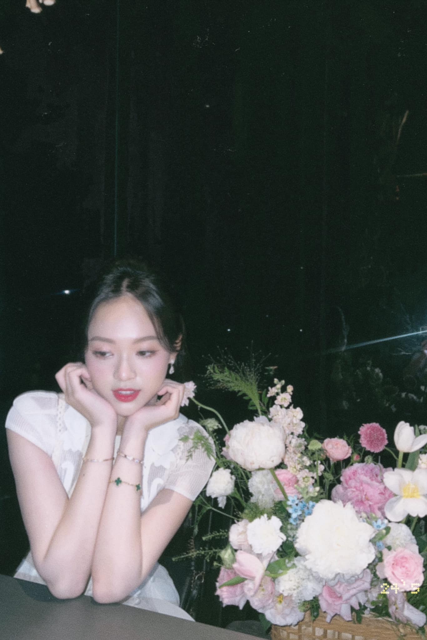 Á hậu Trịnh Thuỳ Linh dạo này: Ở ẩn 6 tháng, lộ loạt