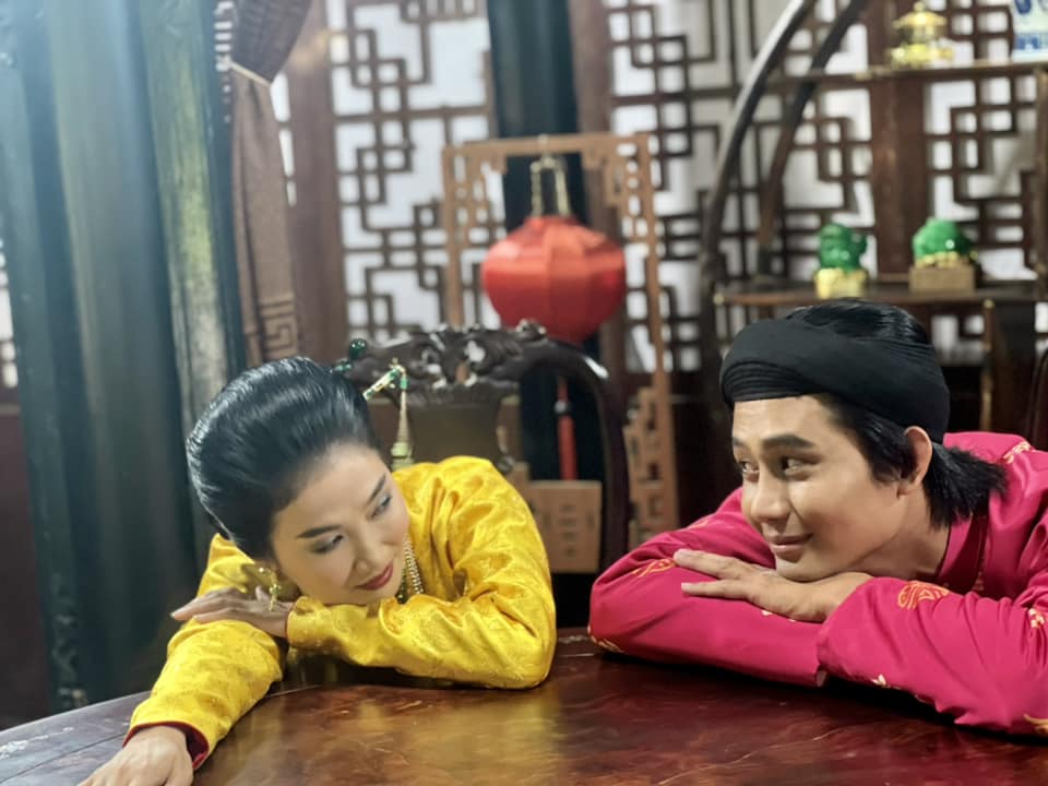 Cặp sao Việt đóng mẹ con trên phim nhưng yêu nhau ngoài đời, nhà gái U45 vẫn trẻ như mới đôi mươi- Ảnh 4.