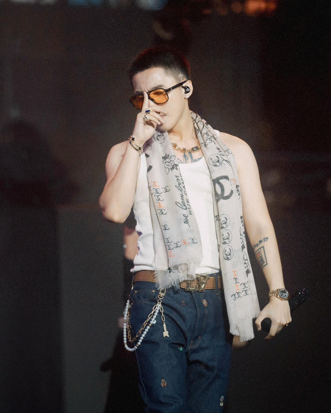 "Review" khối tài sản của Sơn Tùng M-TP: Lái xe sang 13 tỷ đồng, ở biệt thự ven sông và là Chủ tịch công ty giải trí hàng đầu 48234400712166242964866284317661909351317420n 1754913973128 17549139733561759330085