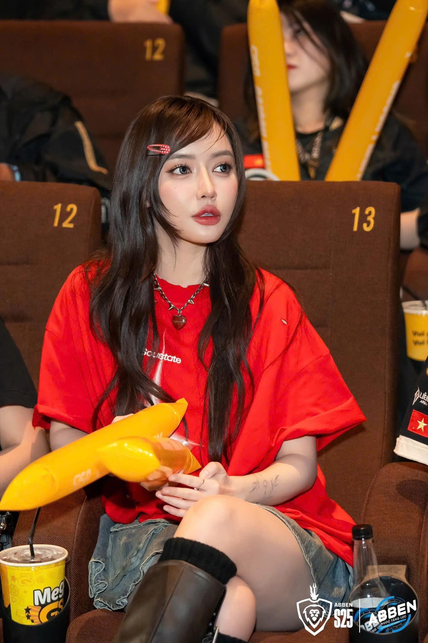 Quỳnh Alee Quỳnh Alee