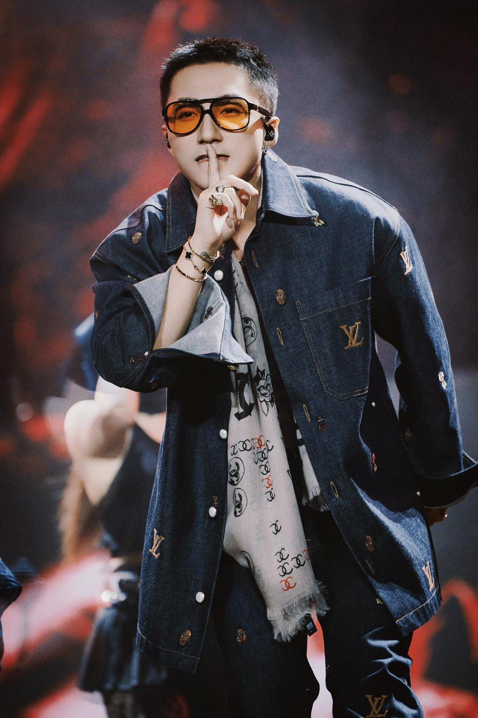 Hết bị lôi vào cuộc chiến với HIEUTHUHAI giờ đến SOOBIN: Chuyện gì đang xảy ra với Sơn Tùng?- Ảnh 3.