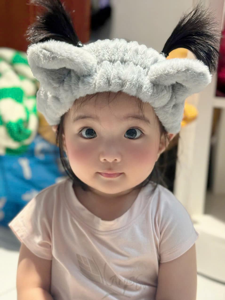 Vẻ đẹp như búp bê của con gái út nhà Khánh Thi-Phan Hiển, đáng yêu cỡ này bảo sao lu mờ bố mẹ nổi tiếng- Ảnh 8.