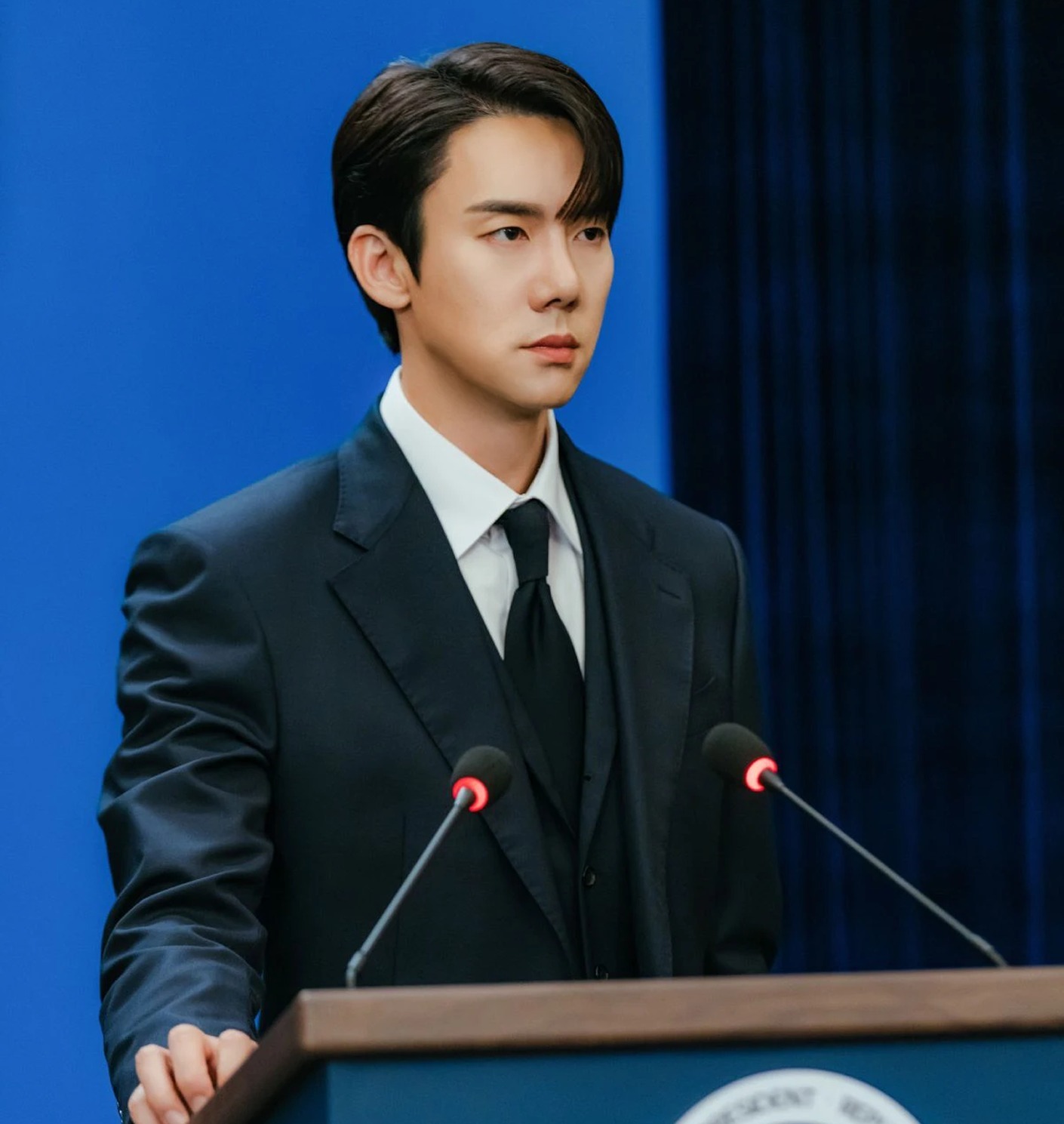 "Tổng tài" When The Phone Rings lần đầu lộ diện sau cáo buộc trốn thuế 120 tỷ đồng, nhưng sao lại ra nông nỗi này? 48403204712193026228954575859592 1742871839393 1742871839603266741300