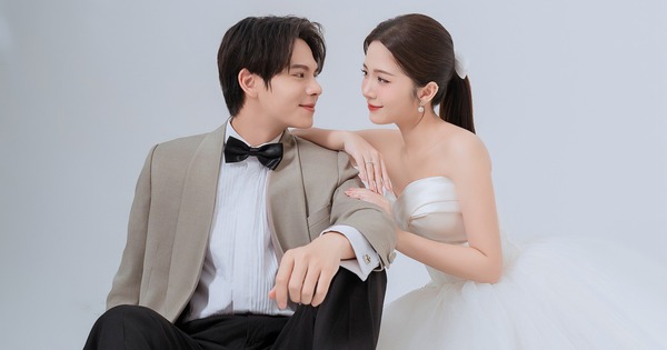 Lộ ảnh cưới của cặp đôi Vbiz được cả MXH đẩy thuyền, cô dâu đẹp ngọt ngào đến tan chảy con tim 30 Lộ ảnh cưới của cặp đôi Vbiz được cả MXH đẩy thuyền, cô dâu đẹp ngọt ngào đến tan chảy con tim 48408374410839370704435259031436361029881317n 17420167451451851438559 716 0 1431 1365 crop 1742016751226592318587jpg