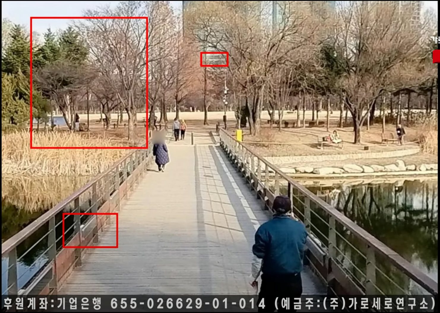 Livestream lùm xùm Kim Soo Hyun ngày 5: Mẹ Kim Sae Ron lo sợ nam diễn viên có lựa chọn cực đoan, đọc tâm thư tha thiết 1 nguyện vọng- Ảnh 3. Livestream lùm xùm Kim Soo Hyun ngày 5: Mẹ Kim Sae Ron lo sợ nam diễn viên có lựa chọn cực đoan, đọc tâm thư tha thiết 1 nguyện vọng- Ảnh 3.