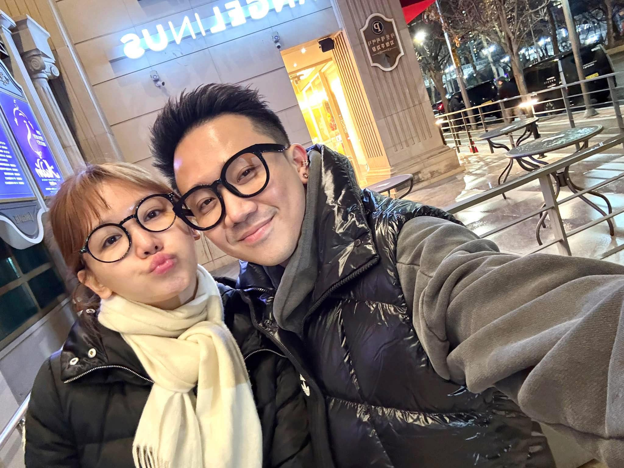 Bạn thân hé lộ thái độ thật của Trấn Thành và Hari Won trong hôn nhân- Ảnh 1. Bạn thân hé lộ thái độ thật của Trấn Thành và Hari Won trong hôn nhân- Ảnh 1.