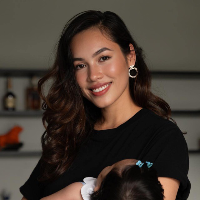 Chỉ 1 câu nói, Á hậu Vbiz để lộ tình trạng hôn nhân với chồng Việt kiều giữa lúc gây hoang mang vì loạt động thái lạ- Ảnh 7.