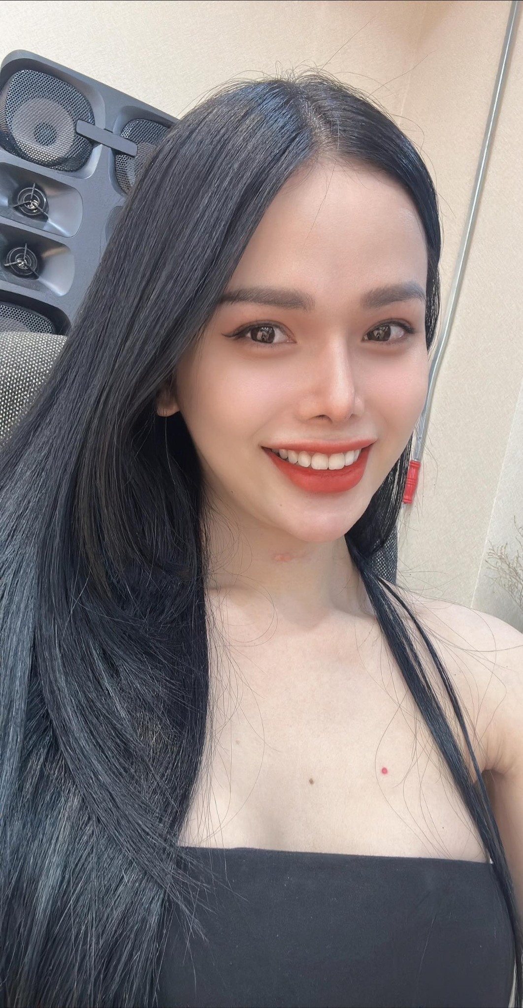 Tân Miss International Queen Vietnam Hà Tâm Như: Body