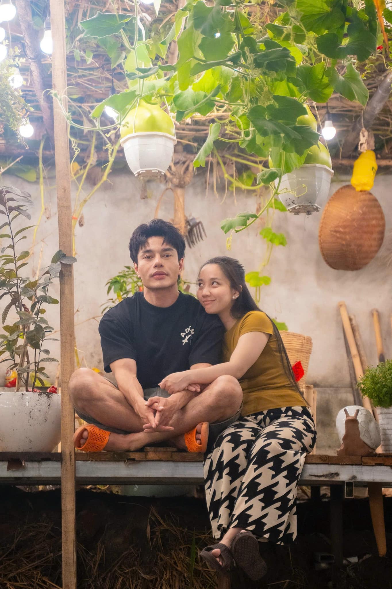 Rộ tin Lê Dương Bảo Lâm ly thân- Ảnh 1.