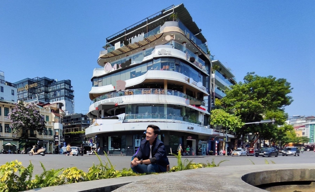 Nghệ sĩ Việt check-in cùng Hàm Cá Mập trước khi công trình bị phá bỏ- Ảnh 4.