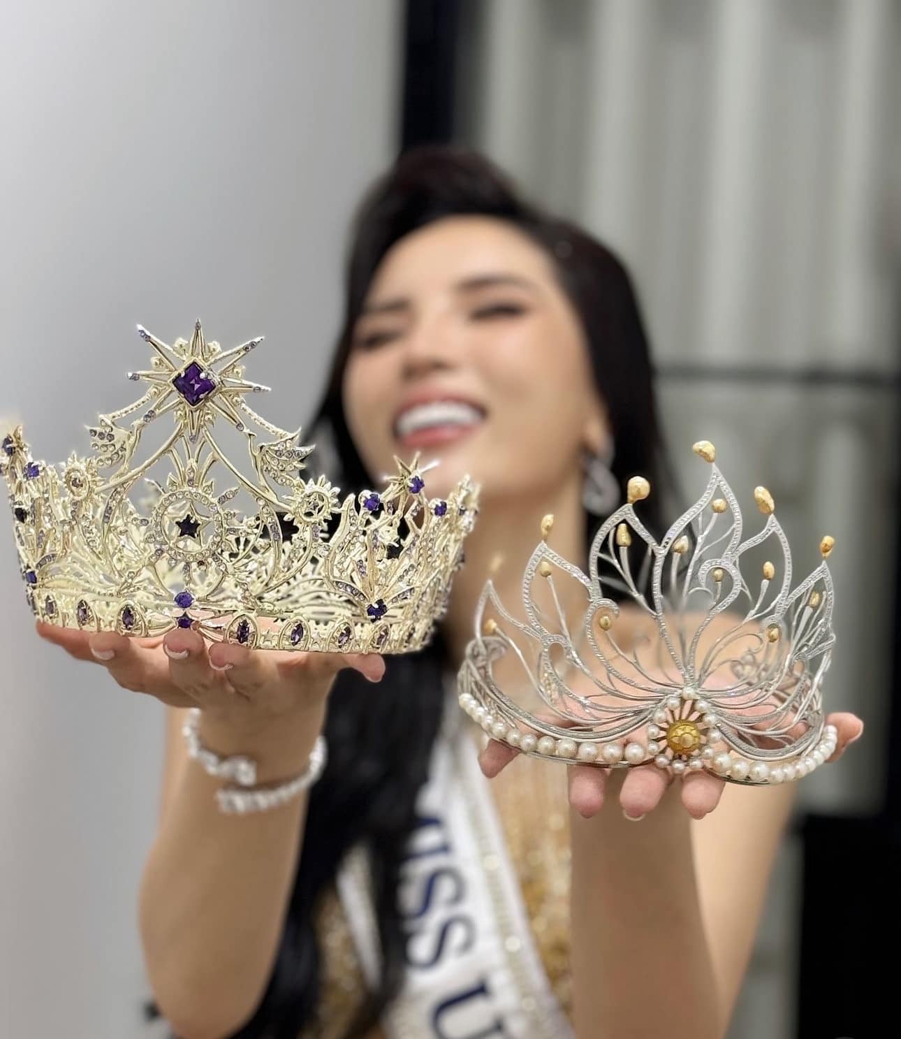 Các người đẹp Việt, đừng tưởng bắt chước Kỳ Duyên là dễ!- Ảnh 7. Các người đẹp Việt, đừng tưởng bắt chước Kỳ Duyên là dễ!- Ảnh 7.