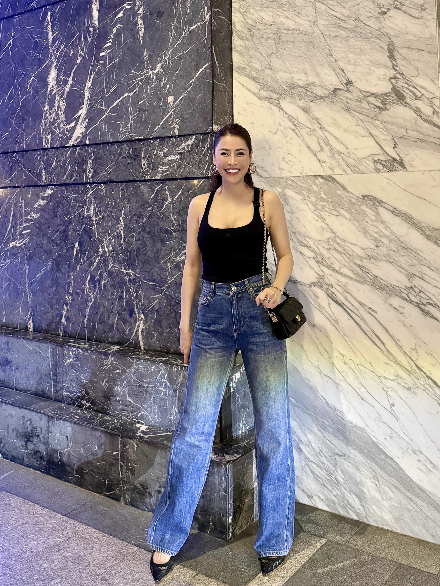 Sao nữ Vbiz bị chỉ trích mặc hở hang tại concert Anh trai: Tiếp tục diện đồ thiếu vải, thái độ khi bị chê già- Ảnh 6.