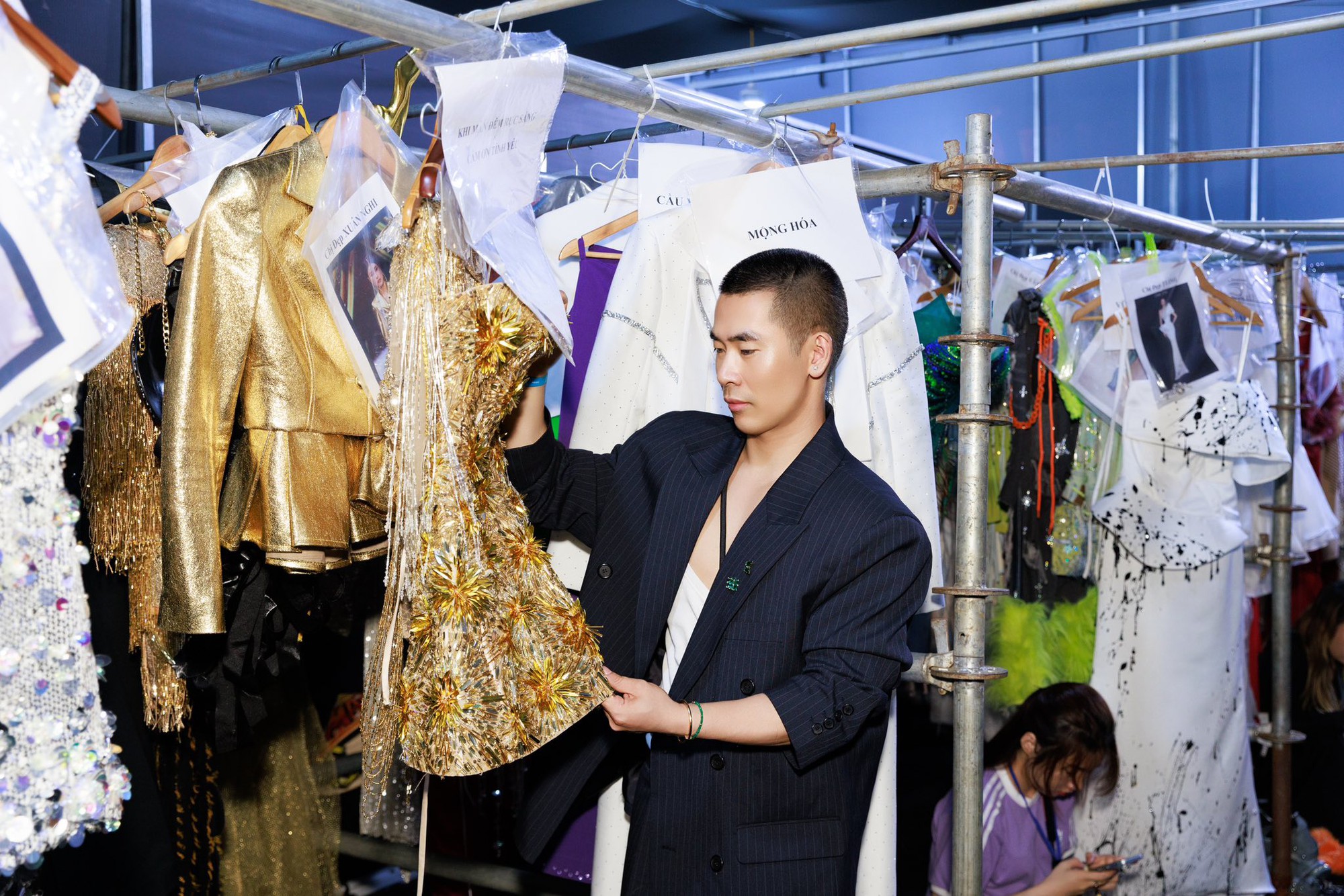 Diễn biến nóng nhất drama Chị Đẹp: Người bị tố nhận vơ hết 500 bộ đồ xin lỗi, nói rõ 1 điều về chuyện bịa đặt- Ảnh 1.