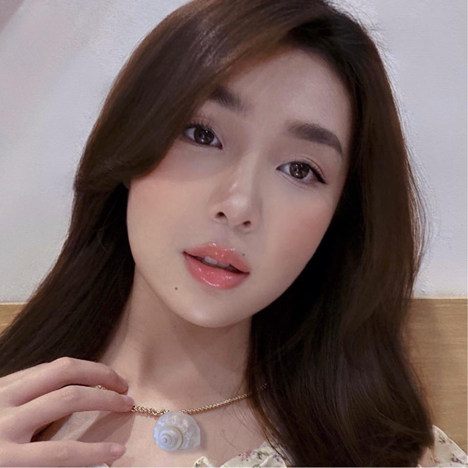 Từng xuất hiện trên show hẹn hò của Độ Mixi, khiến kênh chat FA