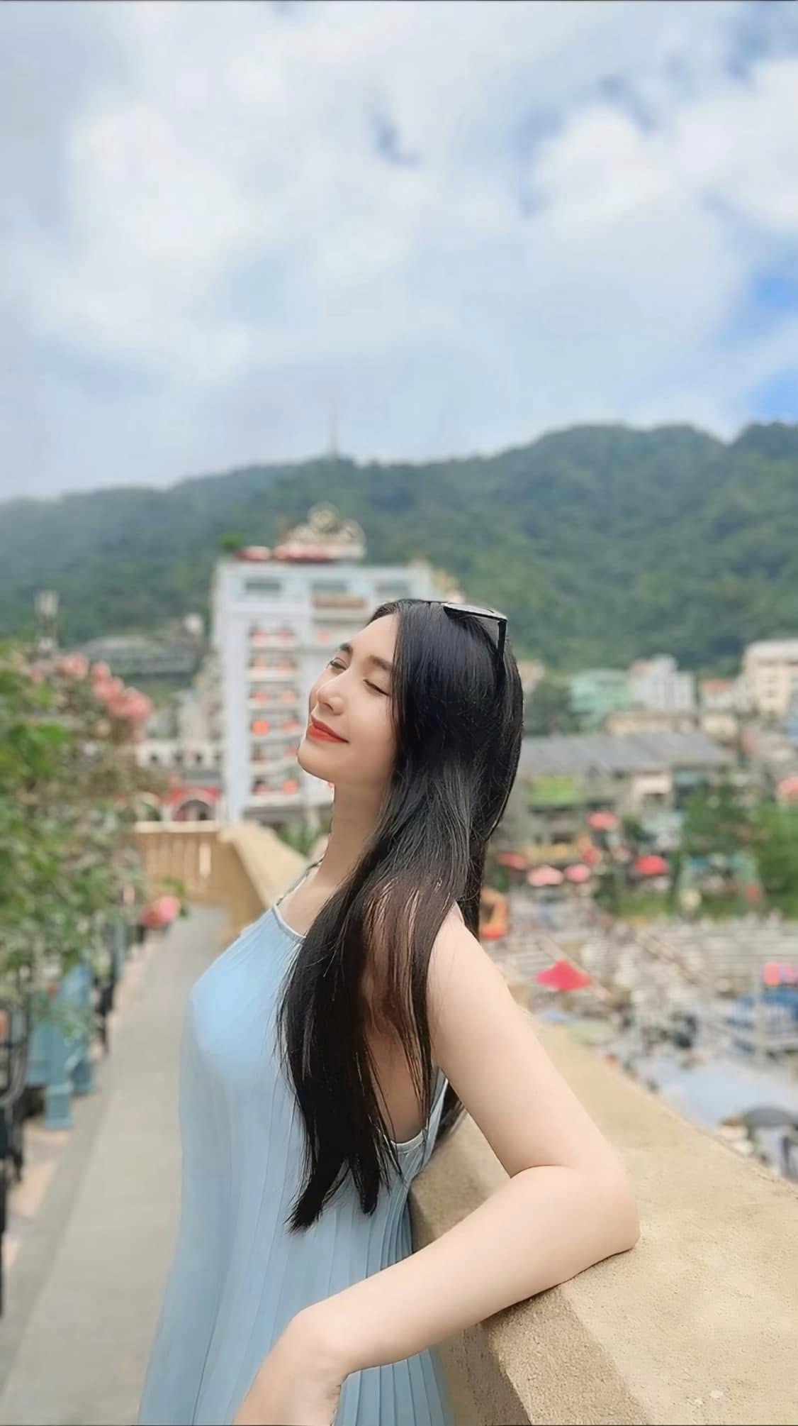 Tình cũ Quang Lê tậu khối tài sản tiền tỷ, gia nhập hội phú bà Vbiz- Ảnh 7. Tình cũ Quang Lê tậu khối tài sản tiền tỷ, gia nhập hội phú bà Vbiz- Ảnh 7.