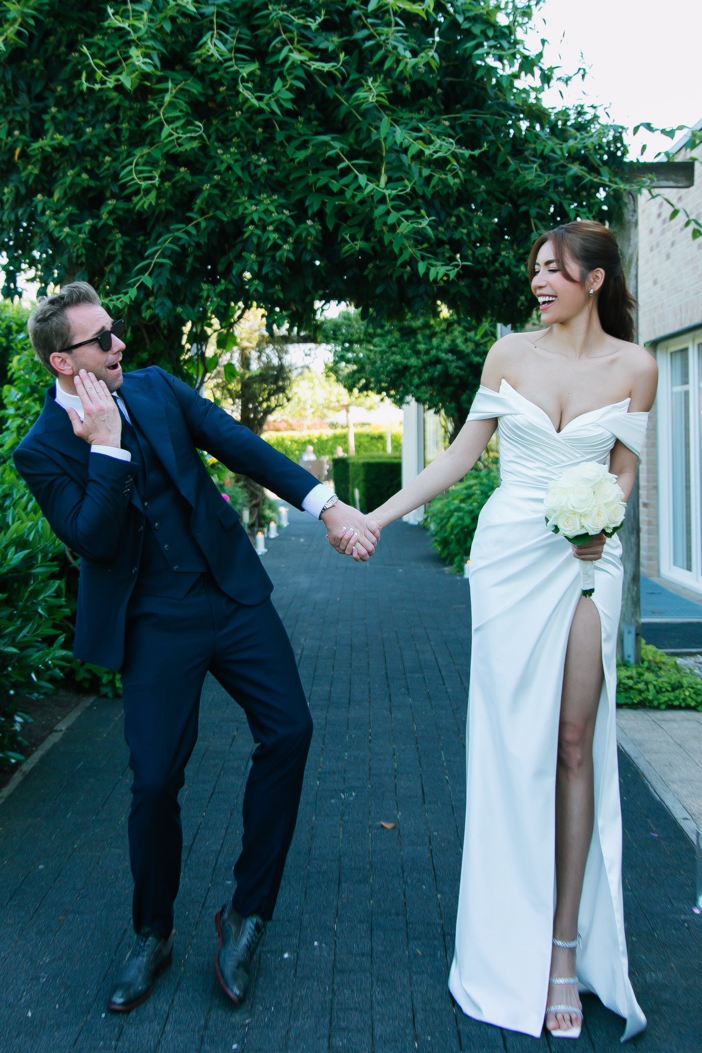 HOT: Hoa hậu Việt tổ chức đám cưới tại Đức, sau đúng 1 năm mới