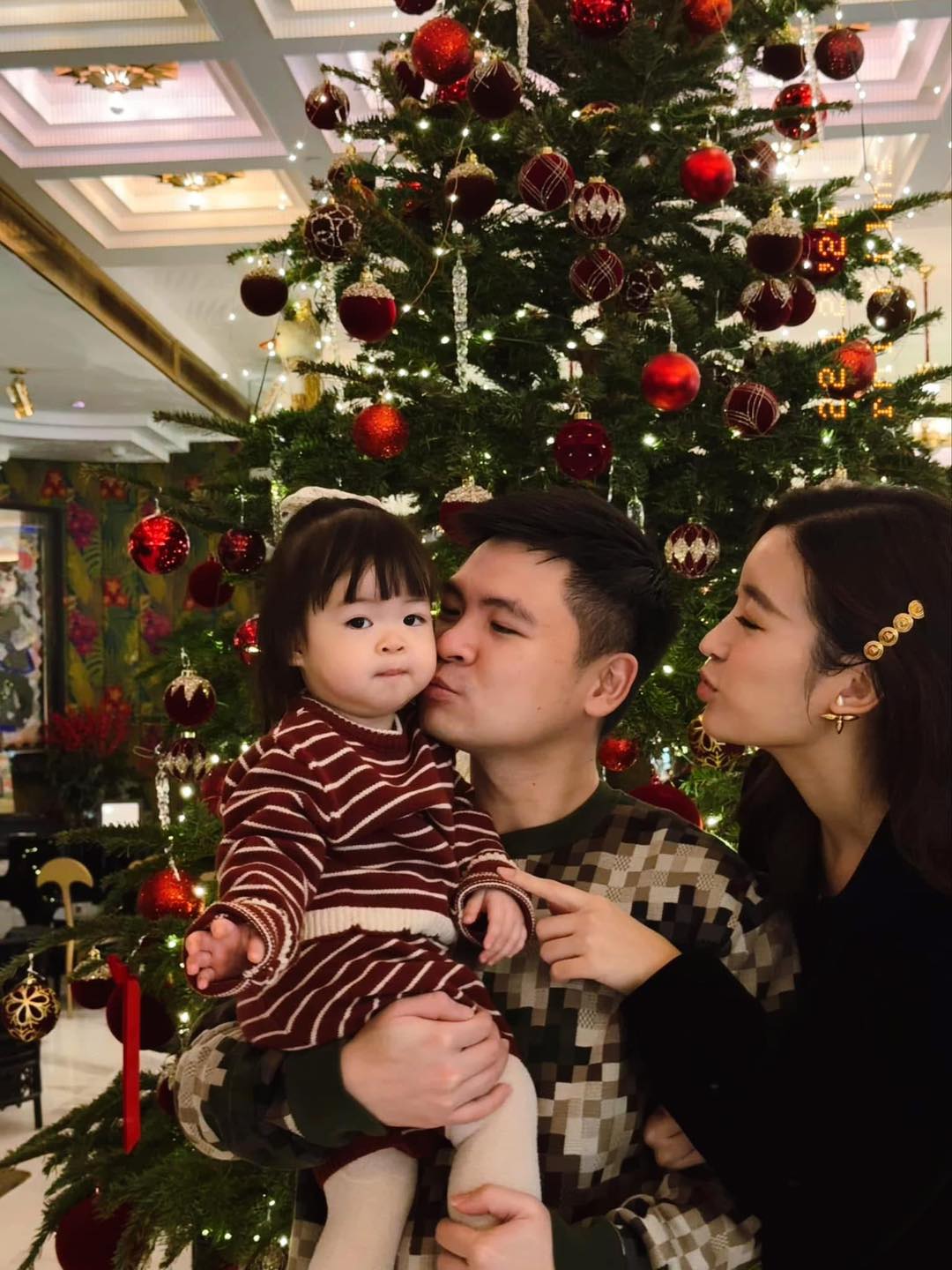 Chồng chủ tịch của